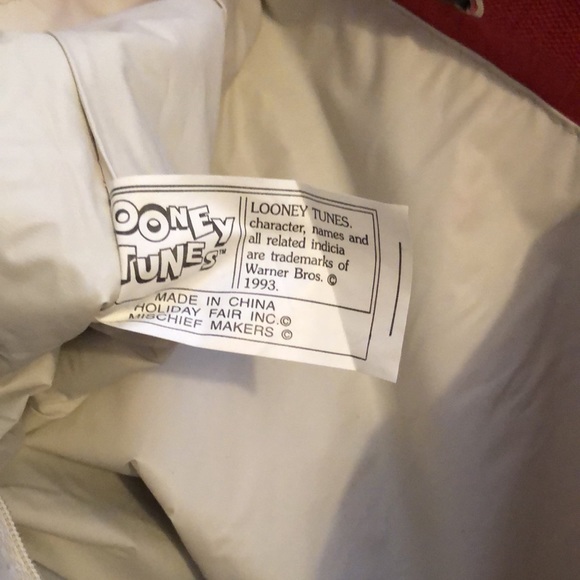 ⭐️Host Pick⭐️ - Looney Tunes backpack - Picture 16 of 16